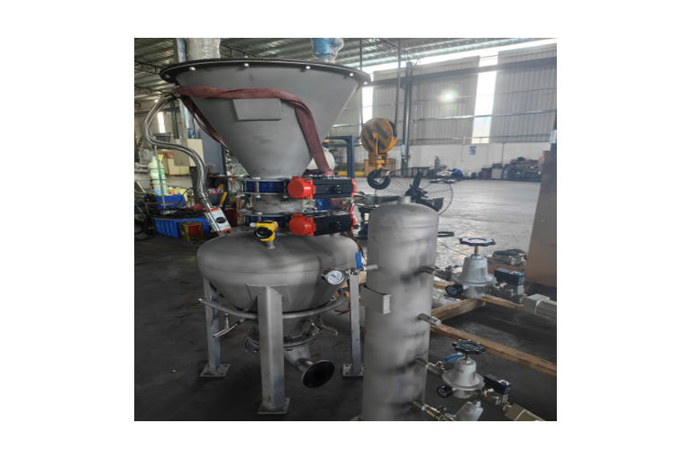 Positive pressure conveying